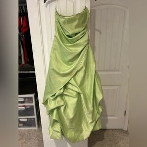 Selling prom dress
